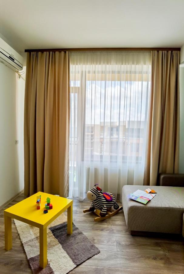 Nor Apartments Summerland Мамая Екстериор снимка