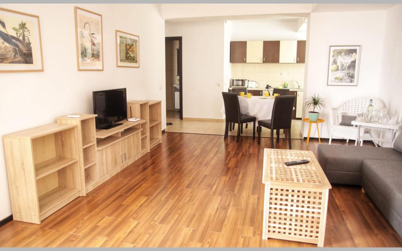 Nor Apartments Summerland Мамая Екстериор снимка