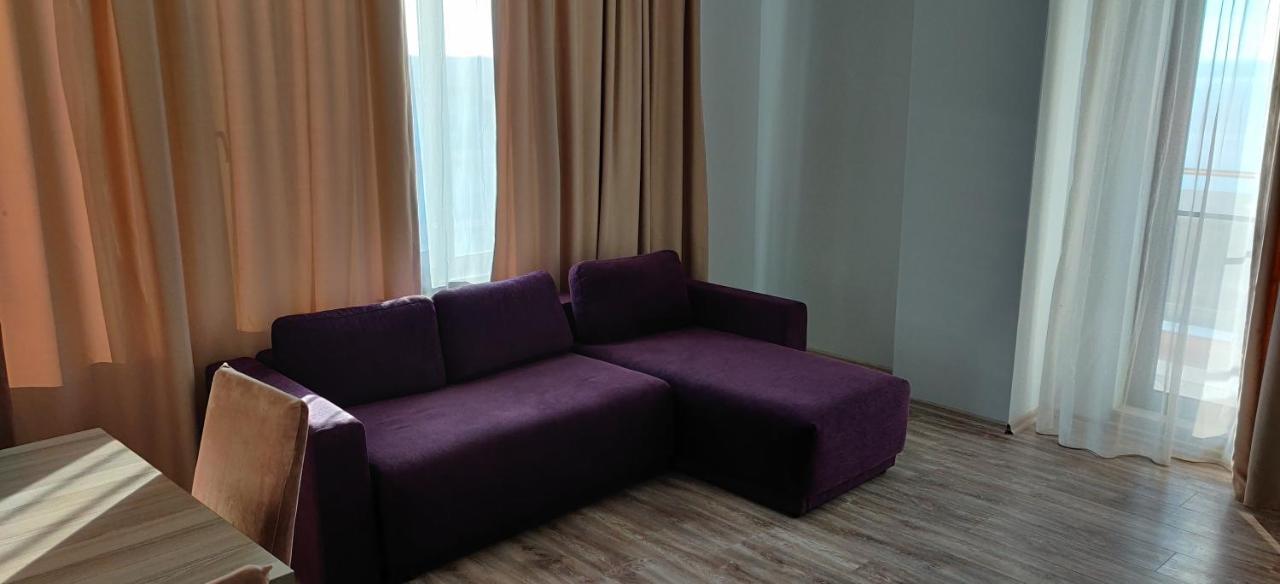 Nor Apartments Summerland Мамая Екстериор снимка