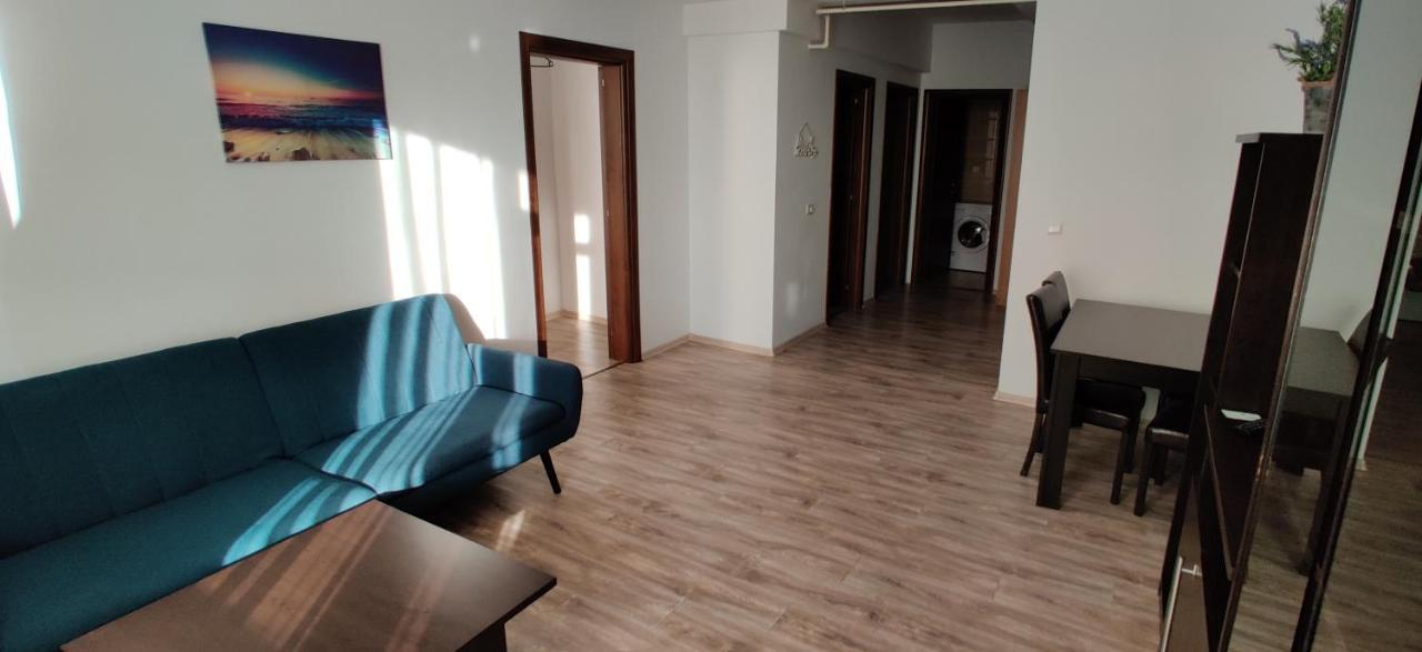 Nor Apartments Summerland Мамая Екстериор снимка