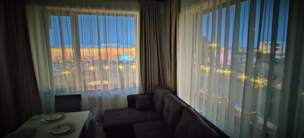 Nor Apartments Summerland Мамая Екстериор снимка